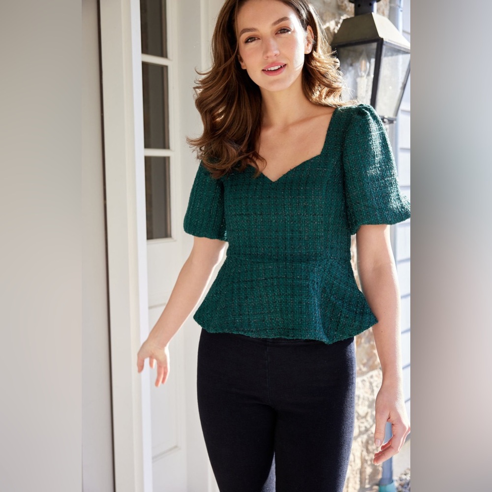 Sail to Sable Emerald Luna Puff Sleeve Top